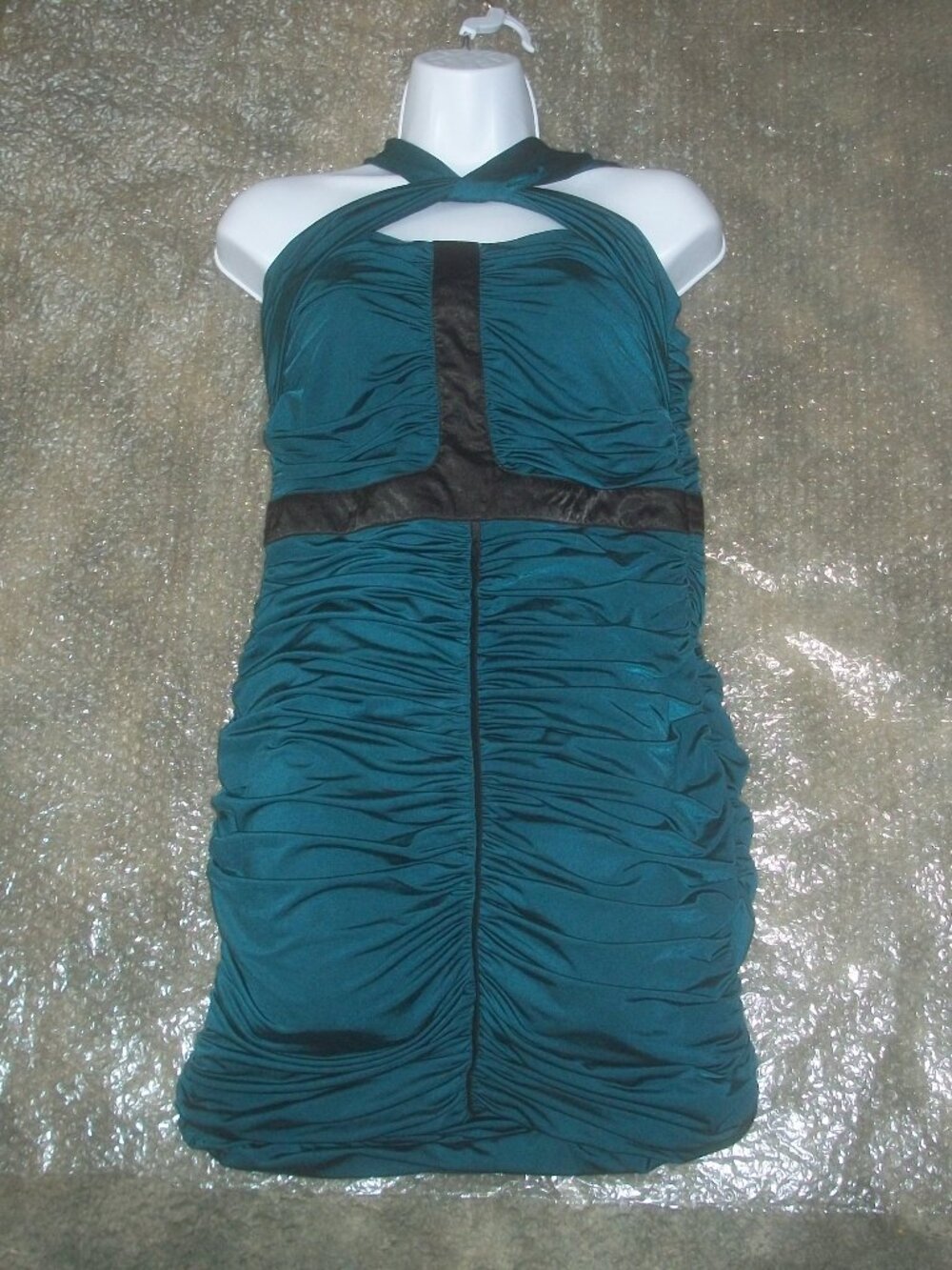 womens sexy dress.keyhole chest.strappy. pleated.size large